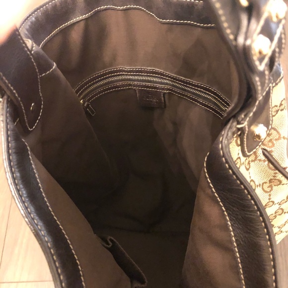 Gucci bag.  Gucci hobo wave large - Picture 11 of 16